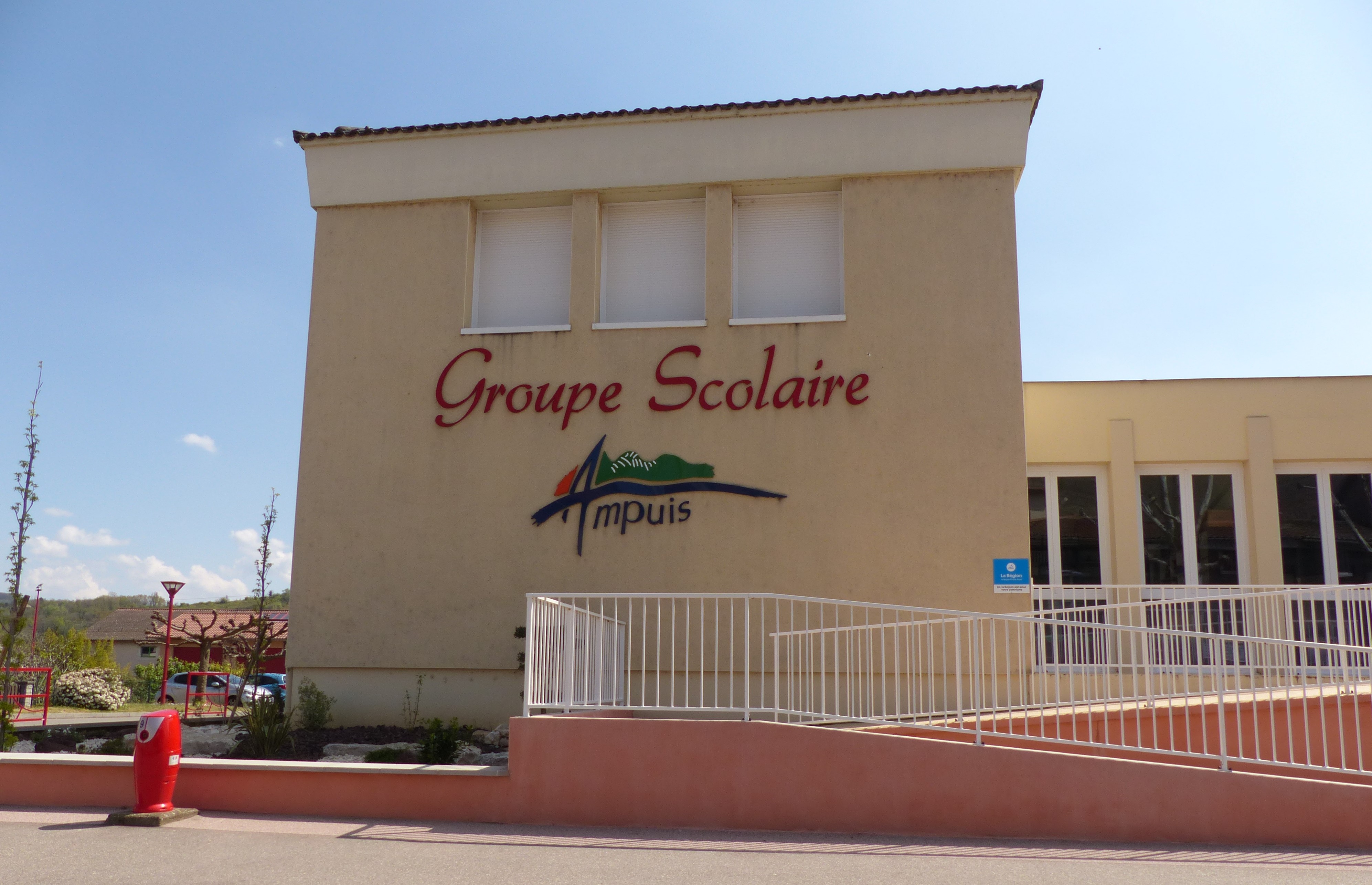 groupe scolaire 2